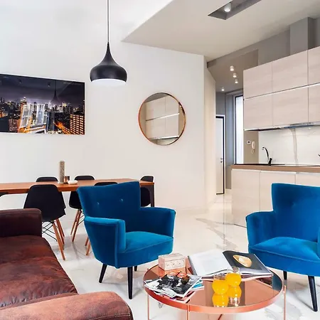3 Bedrooms Brera Design *