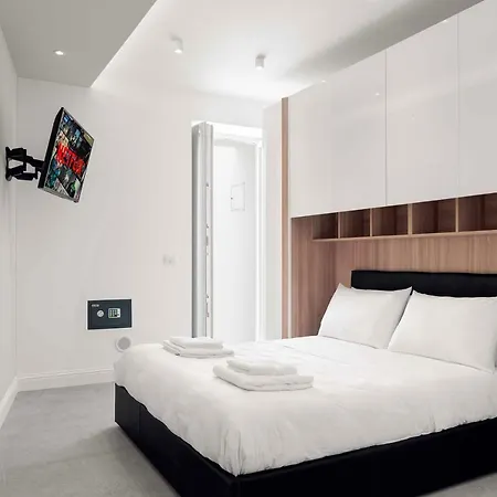 Апартаменты 3 Bedrooms Brera Design *