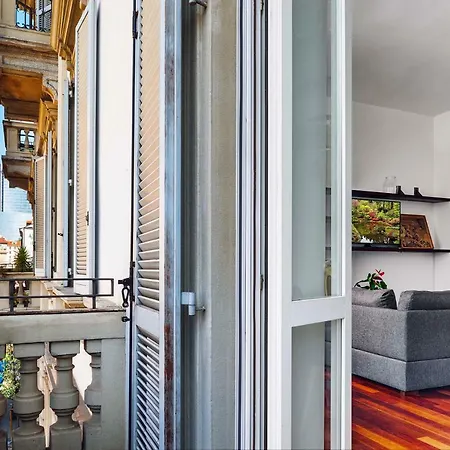 Luxury Brera 3bdr Apartamento