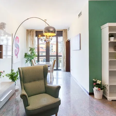 Downtown Eco Chic Milan