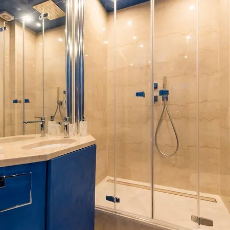 Luxury - Boccaccio Blue Apartment