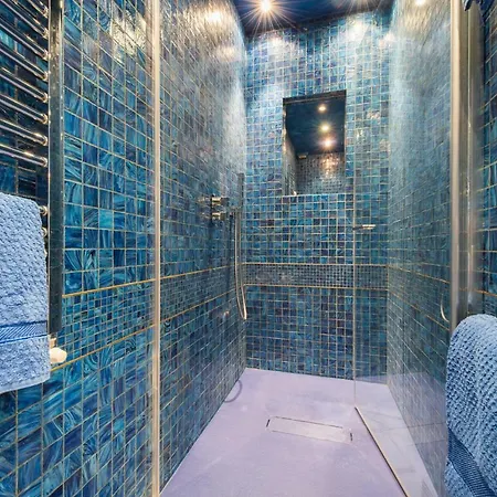 Luxury - Boccaccio Blue Apartment
