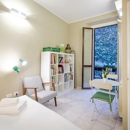 Apartment Bee House - City Center - Porta Romana Milan