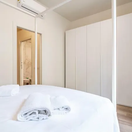 Menabrea Flat Milan
