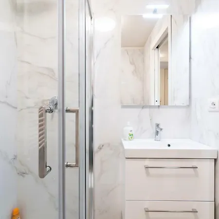 Menabrea Flat * Milan