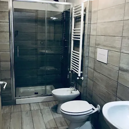 Apartment Maciachini House Mailand