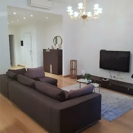 Apartment 8 Via Giuseppe Vigoni Milan