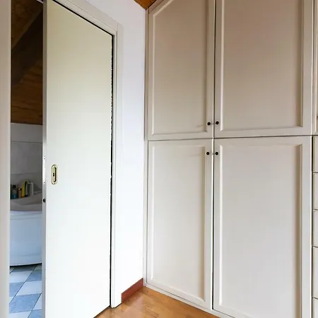 Apartment Mansarda Sui Navigli Con Terrazza Milan