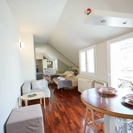 Guesthost - Con Balcone Per 2 Persone