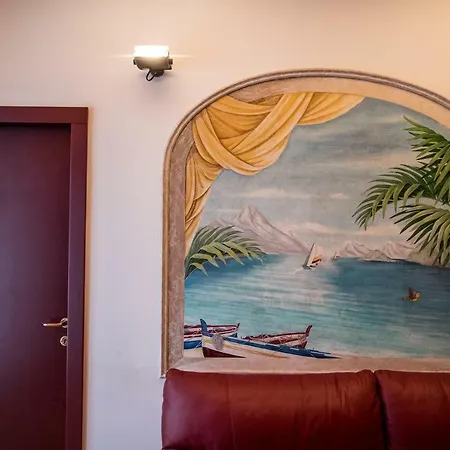 Airguest Crocetta Loft Lägenhet *