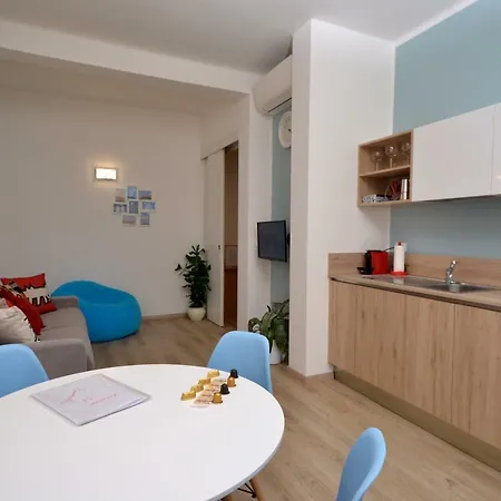 34 Via Giulio Carcano Apartment