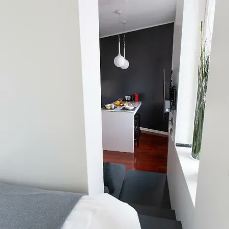 Lux Studio * Milán
