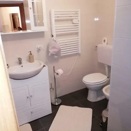 Laboratorio A 15 Minuti A Piedi Dal Duomo Apartament *