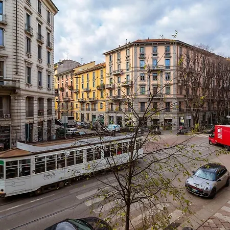 Casa 50 Apartment Milan