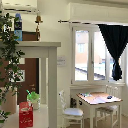 Beautiful In Navigli Apartment Milan