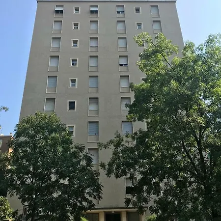14 Viale Ca' Granda Milán