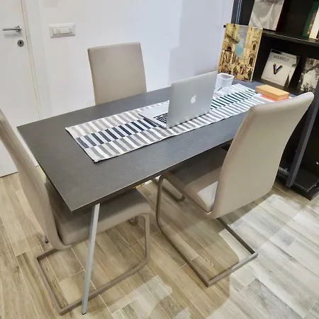 Lepetit De Luxe شقة