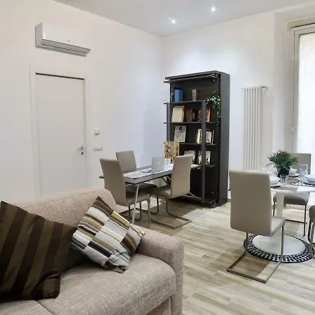 Lepetit De Luxe Mailand