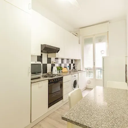 Apartment Youhosty - Pantigliate 8 *