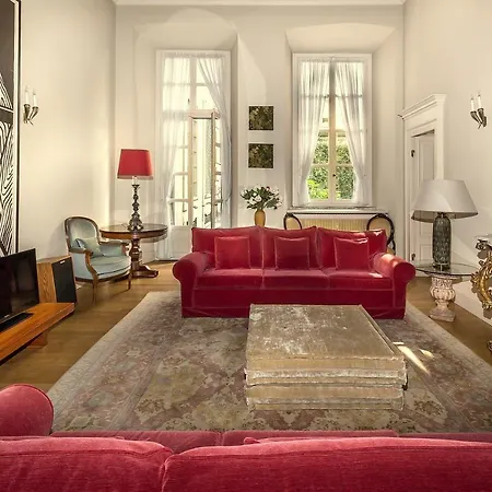 شقة Antica Apartment With Private Outdoor, In The Heart Of Milan Few Steps From Duomo, By Houseinmilano