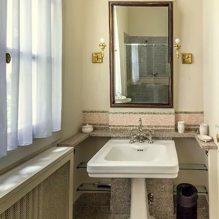 Antica Apartment *