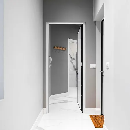 Апартаменты 3 Bedrooms Brera Design