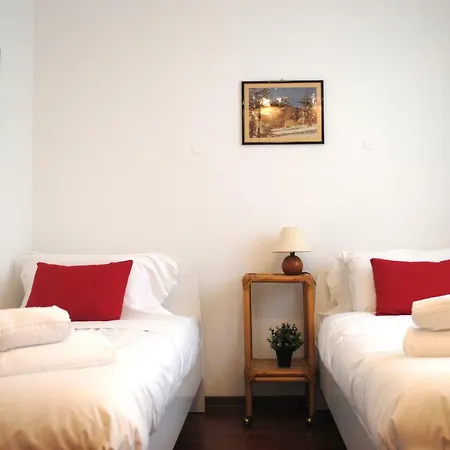 Bnbook-albini Flat Apartmán *