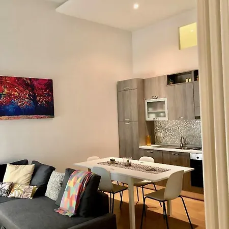 La Galleria Dai Navigli Al Duomo Appartamento *