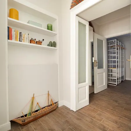 29 Via Panfilo Castaldi Apartamento *