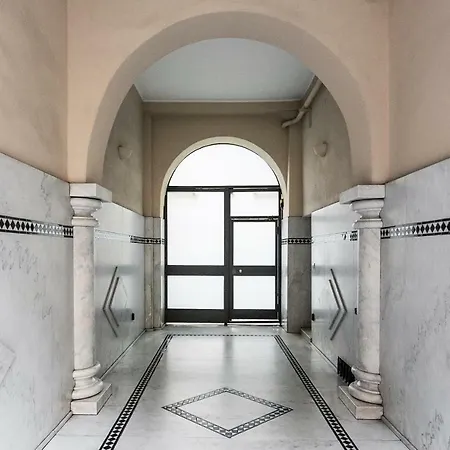 Charming Nest In The Heart Of Milano-isola Apartment Milan