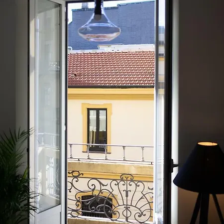 Holiday House Apartman Milánó
