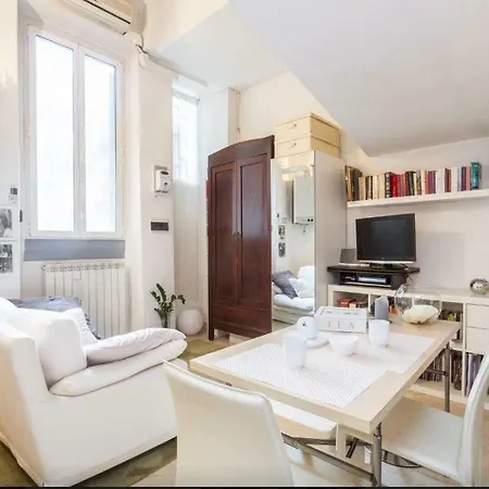 شقة Heartwarming Studio Flat In University District