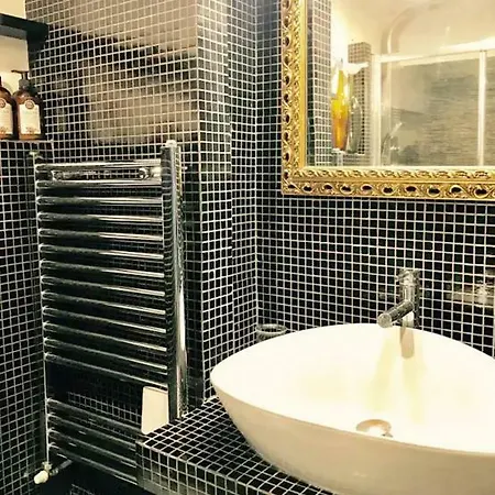Lovely Near Piazzale Loreto - Apartamento *