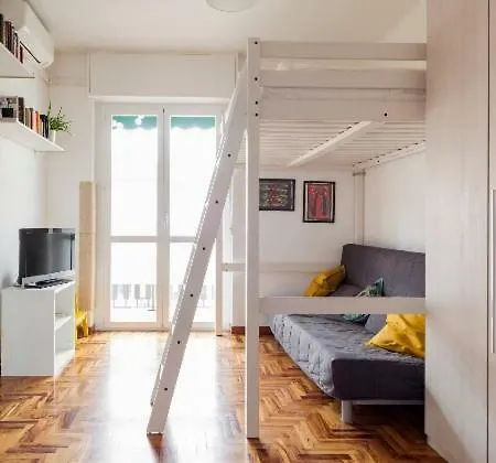 Cozy&sunny Apartment_wi-fi_airconditioner Milán