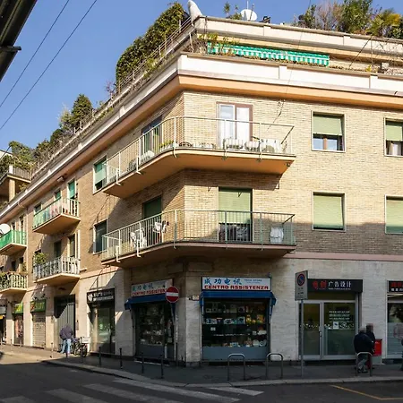 Lomazzo Flat *