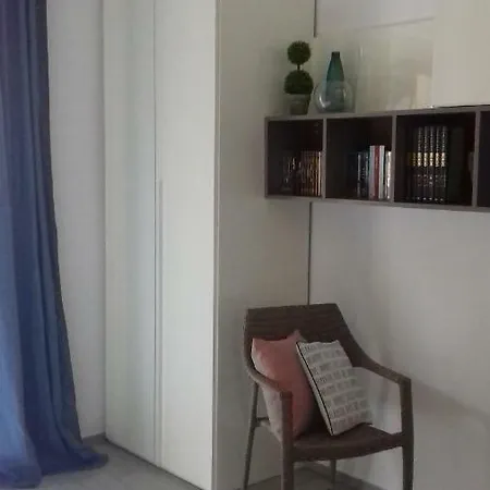 בית הארחה Casatania *