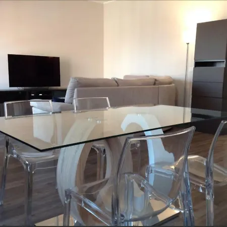Amazing Top Floor Arco Della Pace Apartamento