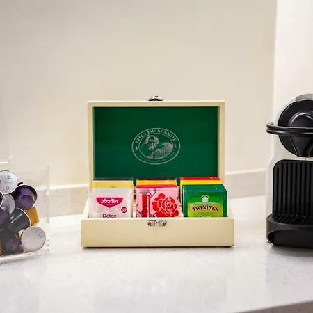 La Casa Colorata - Flats In - Bocconi Lejlighed *