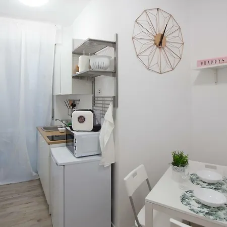 Hotel Via Treviso 6 Milán