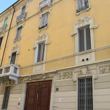 Guinizelli 6 Apartamento *