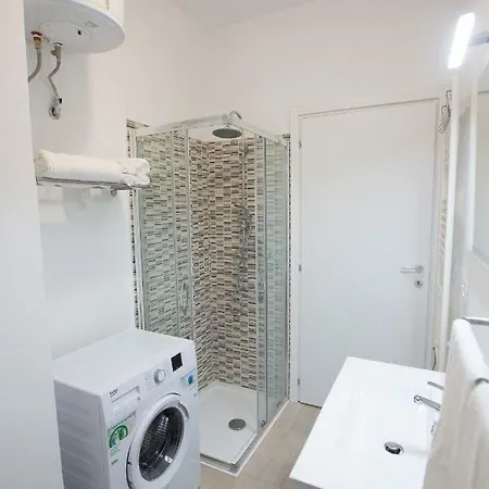 Via Treviso 6 Hotel Milán