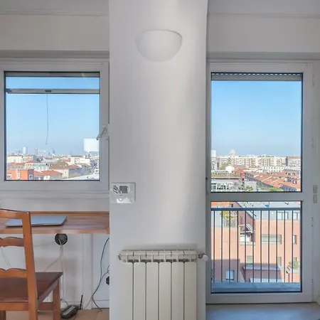 Apartment Exclusive Rooftop With Large Terrace In Solari/tortona Milan