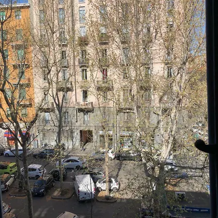 La Casa Di Ringhiera 公寓