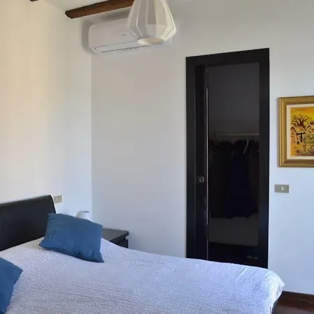 Apartment Cozy One Bedroom In Milano, Brera Milan