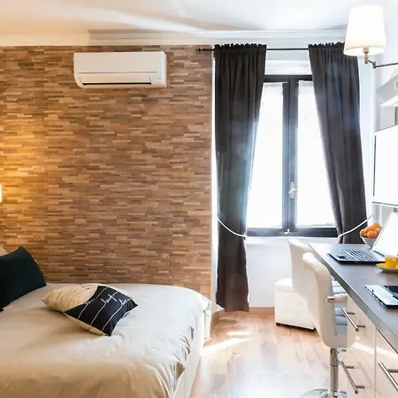 Smart - Downtown * Milan