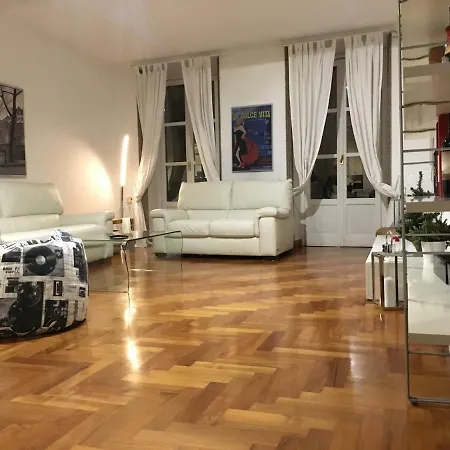 Apartment 10 Bossi Duomo