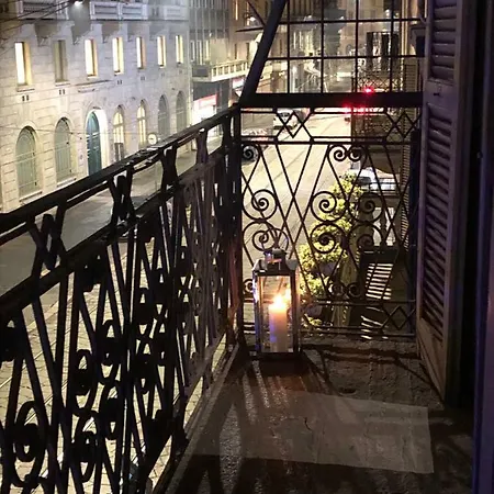 10 Bossi Duomo Apartment Milan