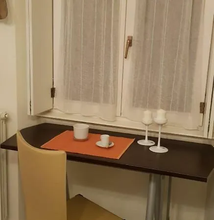 Bilocale Ristrutturato Ed Arredato Porta Romana