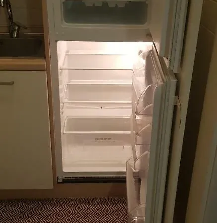 Apartment Bilocale Ristrutturato Ed Arredato Porta Romana