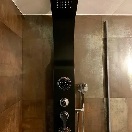 Fra Storia E Modernita Appartement